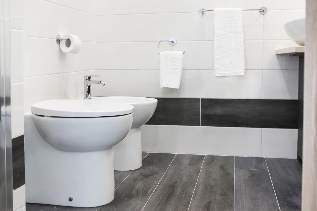 Gelso Apartments And Studio By Wonderful Italy Νάπολη Εξωτερικό φωτογραφία